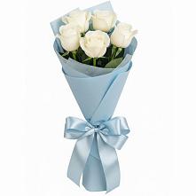 Букет 5 Белых роз Проуд в Сяве