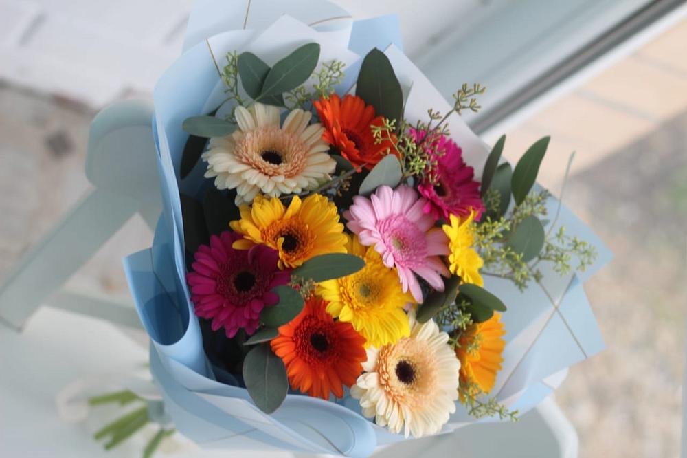 Букет цветов из: Герберы в Сяве