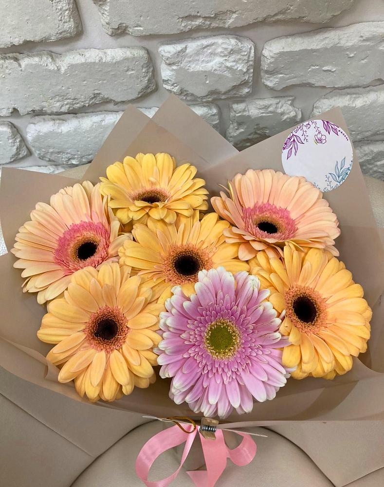 Букет цветов из: Герберы в Сяве