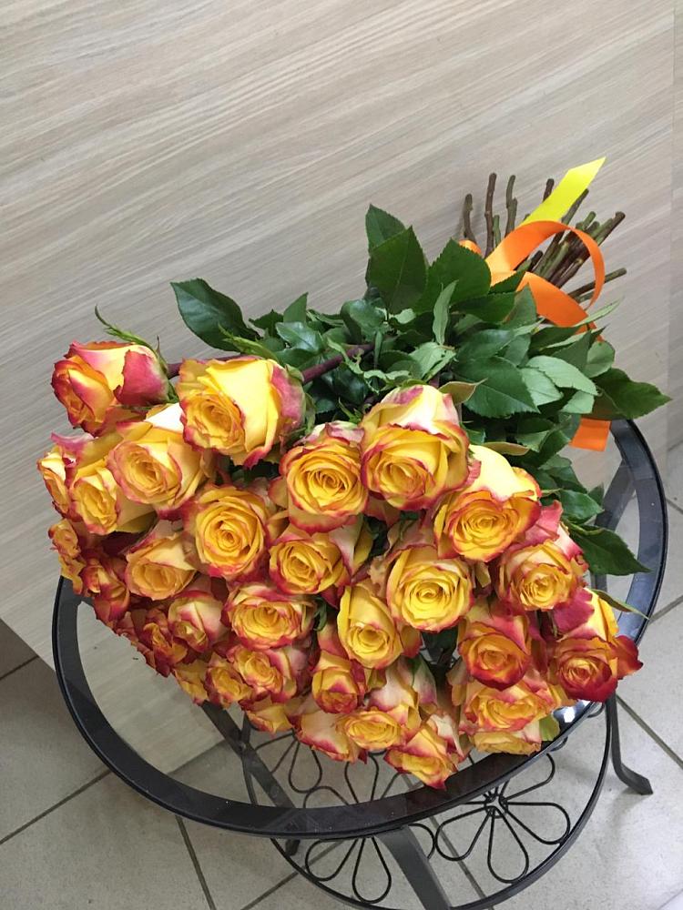 Букет Желтые розы в Сяве