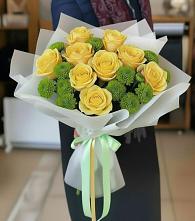 Букет цветов из:  Хризантемы и Розы в Сяве