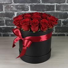Цветочная композиция из Розы в шляпной коробке #REPLACE_PRED# Сяве